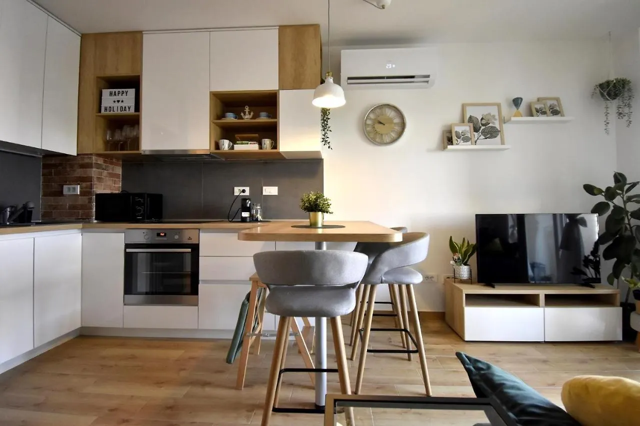Apartment Nikola Split